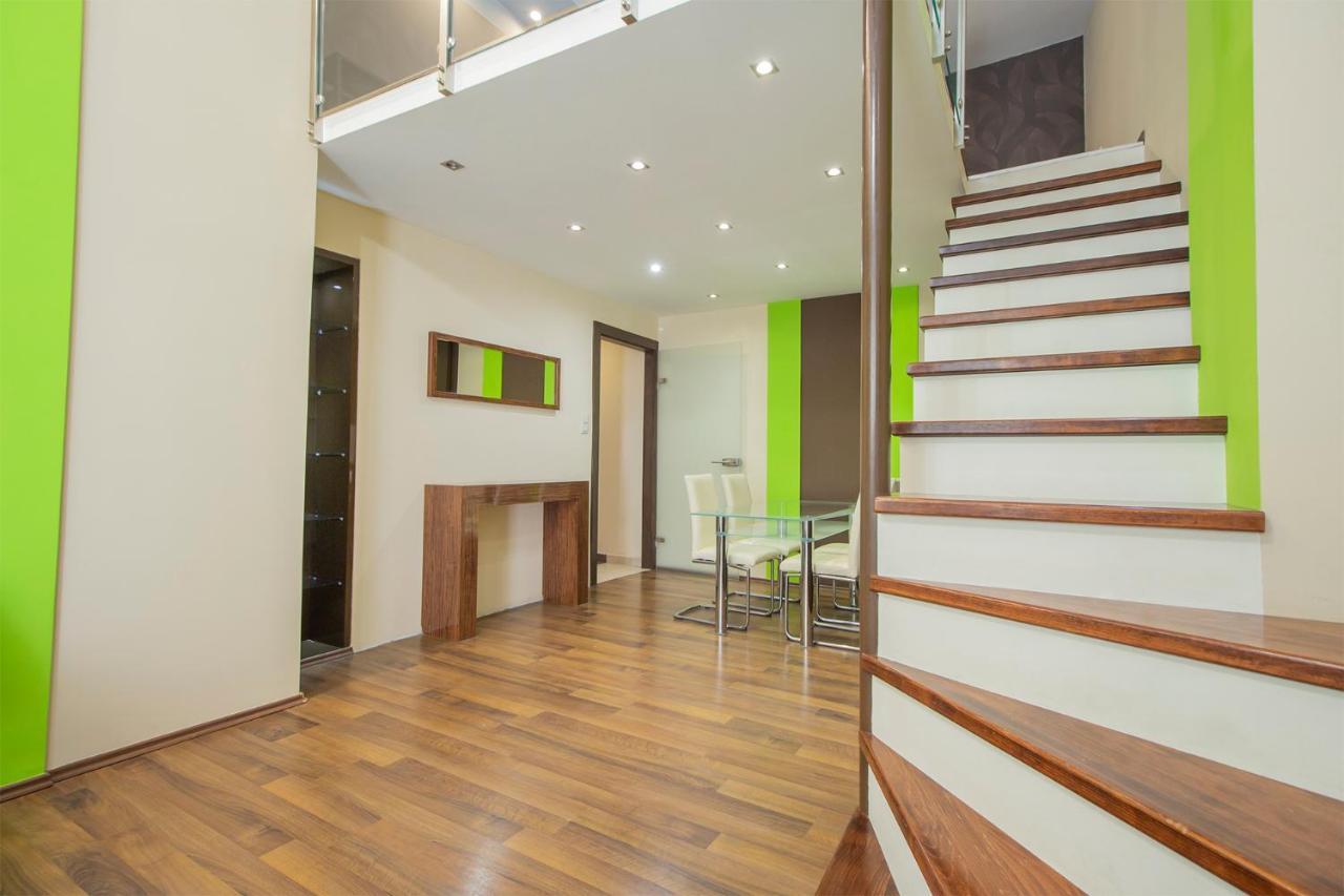 Sunny House By The Riverside บูดาเปสต์ ภายนอก รูปภาพ