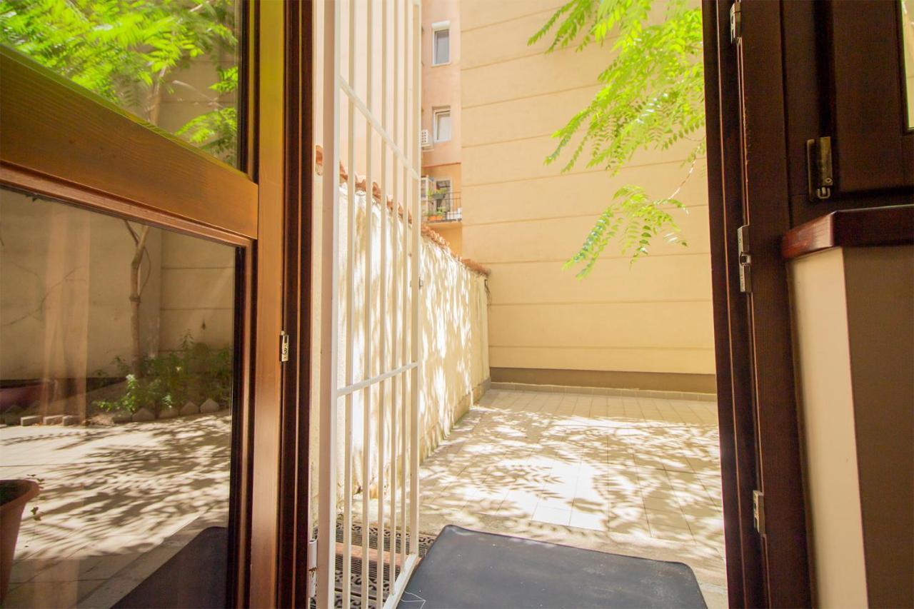 Sunny House By The Riverside บูดาเปสต์ ภายนอก รูปภาพ